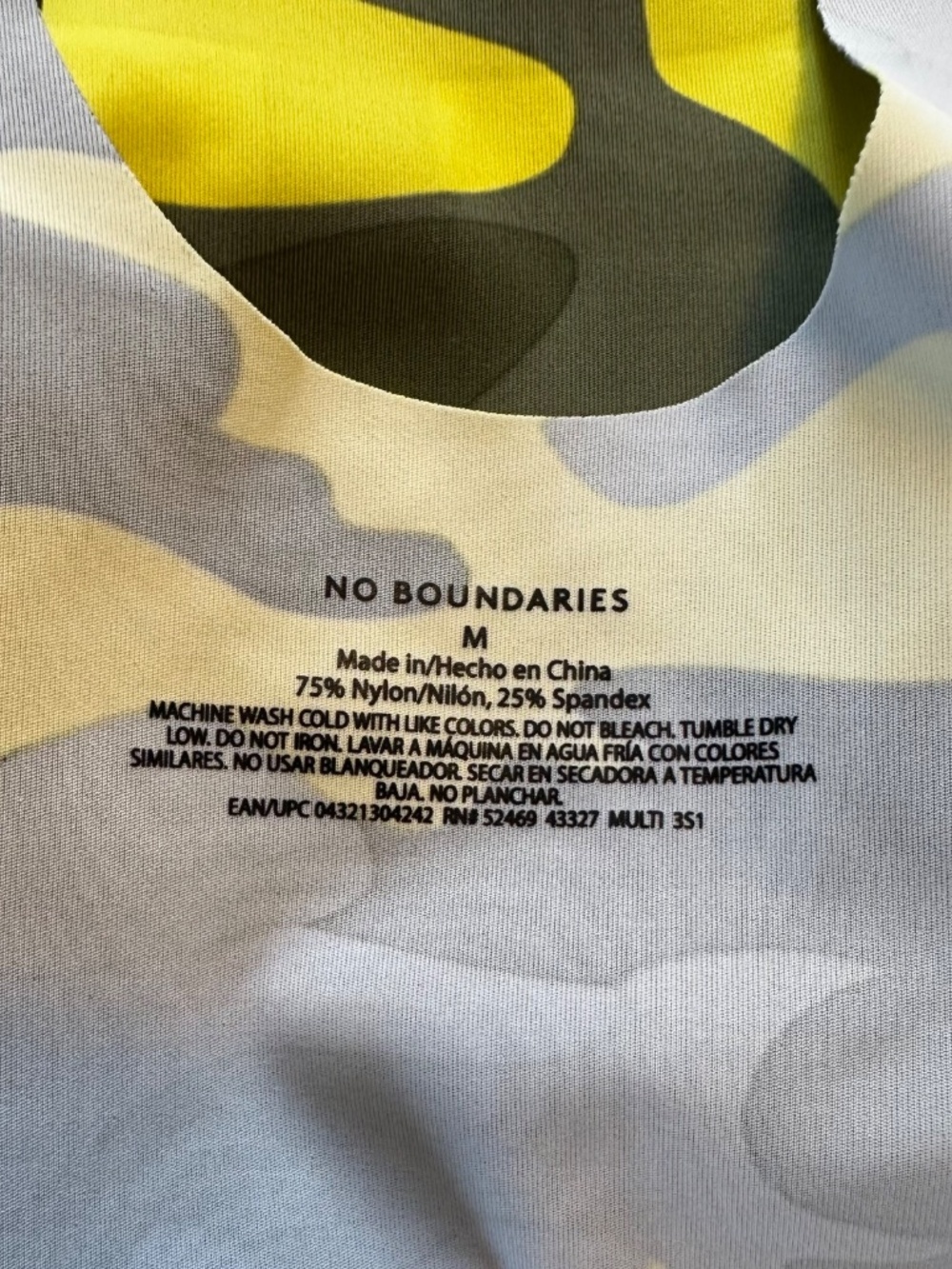 No Boundaries Medium Neon Camo Seamless Sports Bra Removable Cups - Picture 3 of 4
